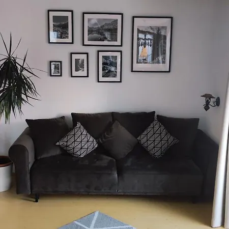 Katharina Bis 12 Personen Mit Saunachalet Und Blick Auf Bergwelt Des Zillertals * Hippach