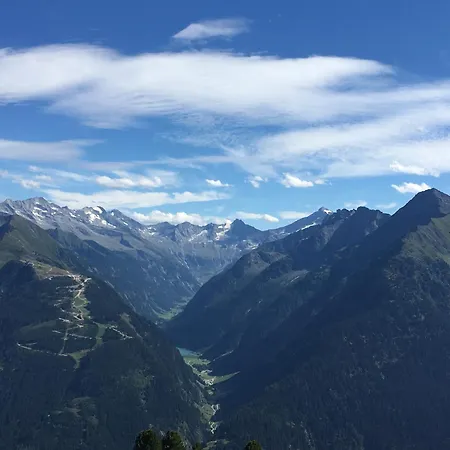 דירה Katharina Bis 12 Personen Mit Saunachalet Und Blick Auf Bergwelt Des Zillertals היפאך