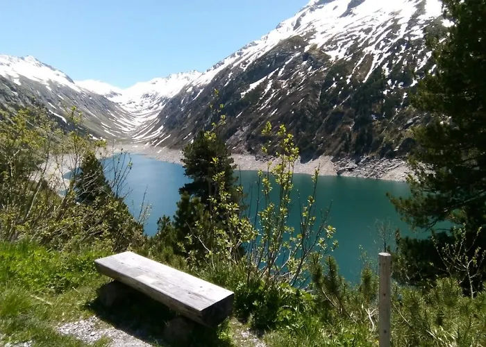Katharina Bis 5 Personen Mit Saunachalet Und Blick Auf Bergwelt Des Zillertals *