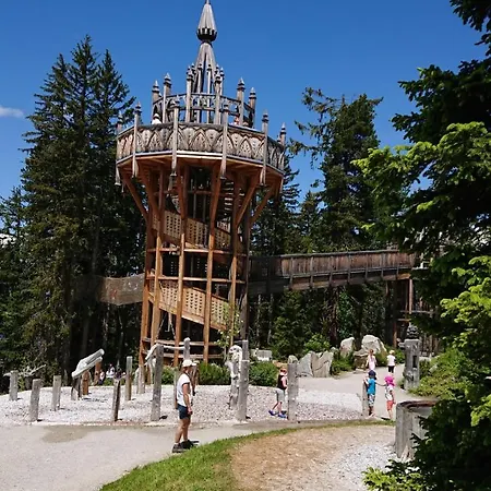 アパート Katharina Bis 5 Personen Mit Saunachalet Und Blick Auf Bergwelt Des Zillertals