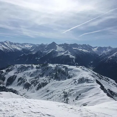 Katharina Bis 5 Personen Mit Saunachalet Und Blick Auf Bergwelt Des Zillertals