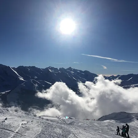 Katharina Bis 5 Personen Mit Saunachalet Und Blick Auf Bergwelt Des Zillertals