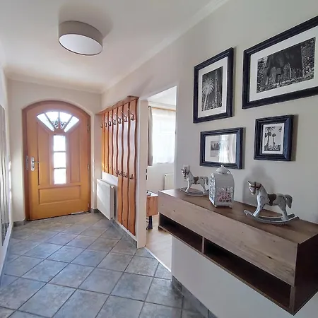 Katharina Bis 5 Personen Mit Saunachalet Und Blick Auf Bergwelt Des Zillertals Daire