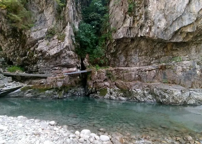 Katharina Bis 5 Personen Mit Saunachalet Und Blick Auf Bergwelt Des Zillertals Daire *